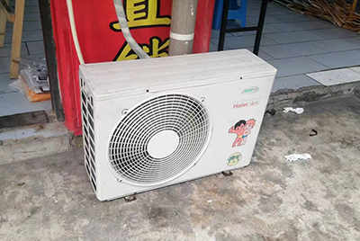 浦江空调突然不制冷只吹自然风怎么办？